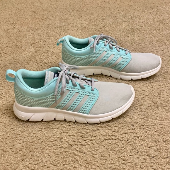 Womens Adidas Cloudfoam Groove Sneakers - Picture 2 of 6